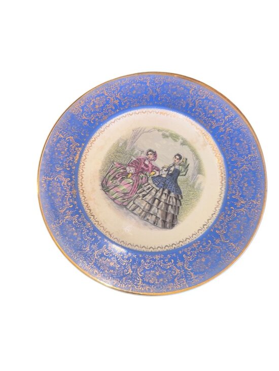 Century by Salem Other - Century By Salem 22 Karat Gold Trim Vintage Decorative Plate With Victorian